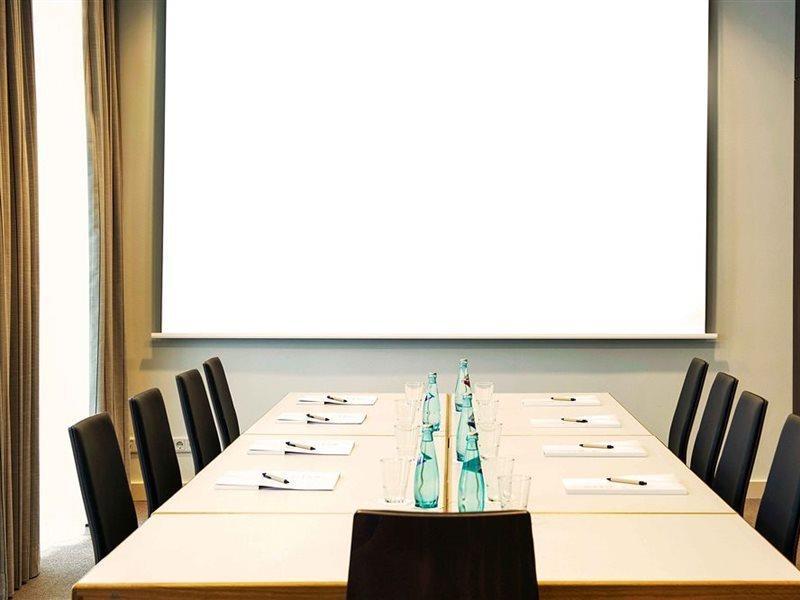 Aparthotel Citadines Centre Frankfurt 4*